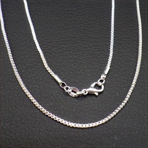 [NECKLACE] 925 Silver Plated Box Chain スリム スクエア ボックス ベネチアンチェーン シルバーネックレス 1.4x750mm (6.5g)【送料無料】