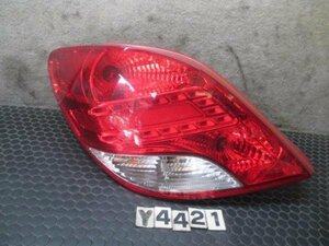  Peugeot 207 A75F01 left tail light brake lamp backing lamp No.Y4421