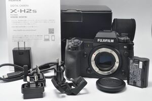 ショット数1053枚　富士フイルム FUJIFILM X ミラーレス一眼デジタルカメラ X-H2S ボディ ブラック　フジフィルム