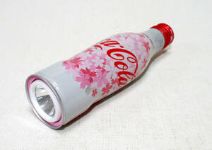 コカ・コーラ 限定 桜デザインアルミ製スリムボトル型　LED懐中電灯
