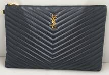 YVES SAINT LAURENT イヴ・サンローラン　PLB440222.0817 クラッチ　バッグ　レザー　ブルー系　紺　Vステッチ　箱付　保存袋付　鞄_画像1