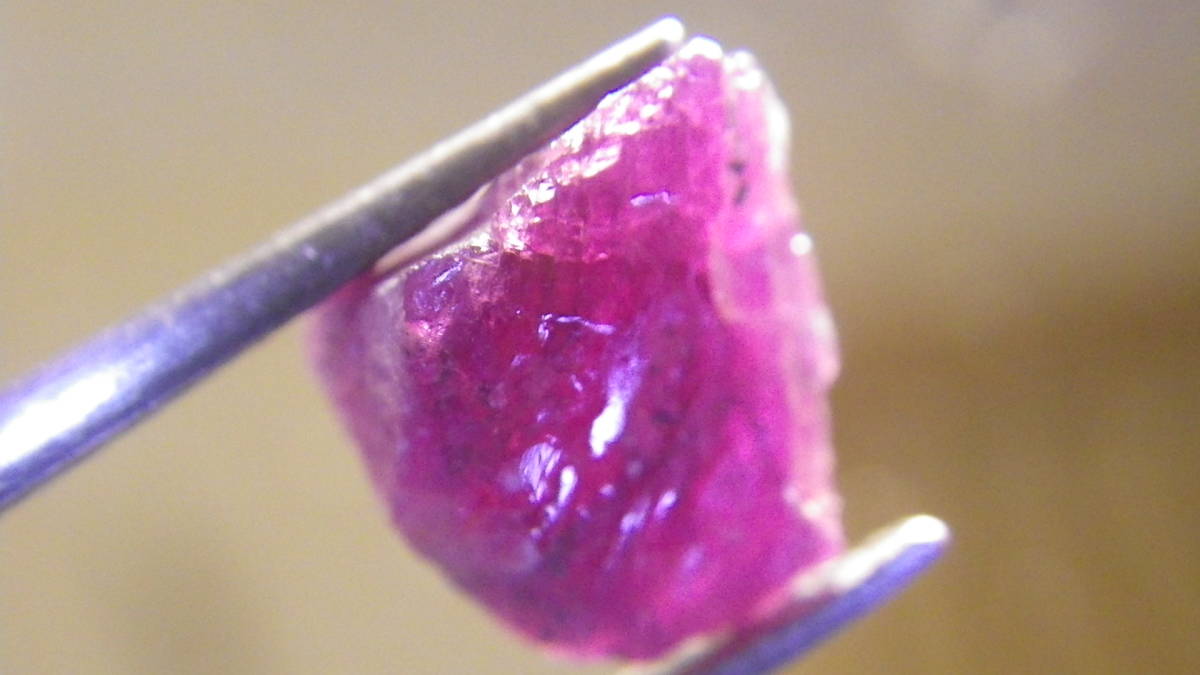 売れ筋ランキングも掲載中! 希少 天然ルビー 110Ct 鉱物 原石 天然石