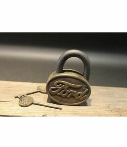送料込 ford key フォード 鍵 キー ビンテージ 加工 hotrod ホットロッド アンティーク 錆 サビ コレクション サイン 看板 old
