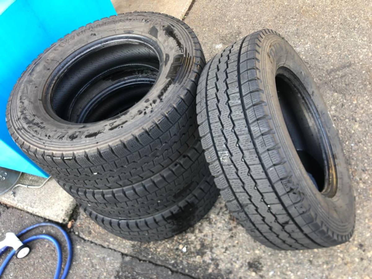 送料無料激安祭 新車外し品 225 70R16 117 115L ヨコハマ RY108 国産6