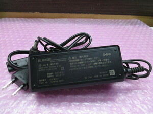 富士通 AC アダプター 12V 2.5A 5-1004634Z　２０１９年１０月製造