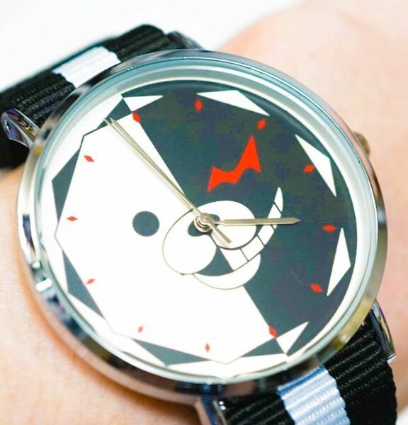 腕時計 アナログ ダンガンロンパ 江ノ島盾子 希望の学園と絶望の高校生 モノクマ オシャレ デザインウォッチ