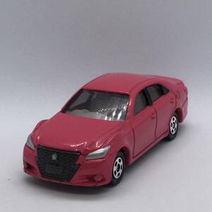 Y744 トミカ ミニカー トヨタ TOYOTA クラウン アスリート