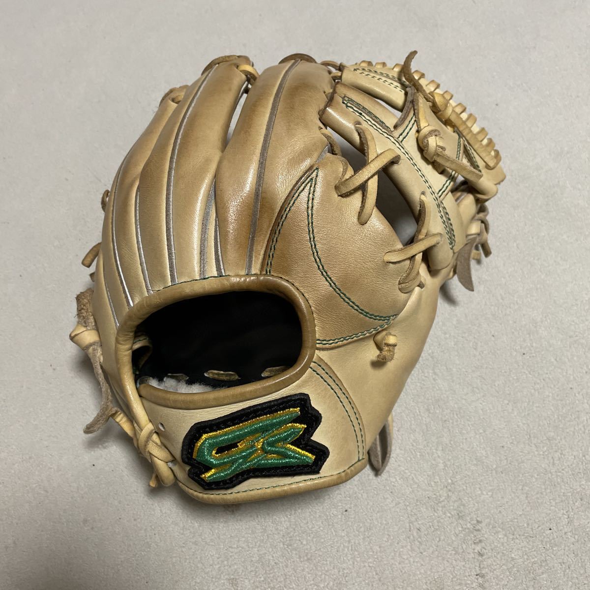 ディークエスト STEPUPNEXG 硬式用 内野手用 中学生におススメモデル