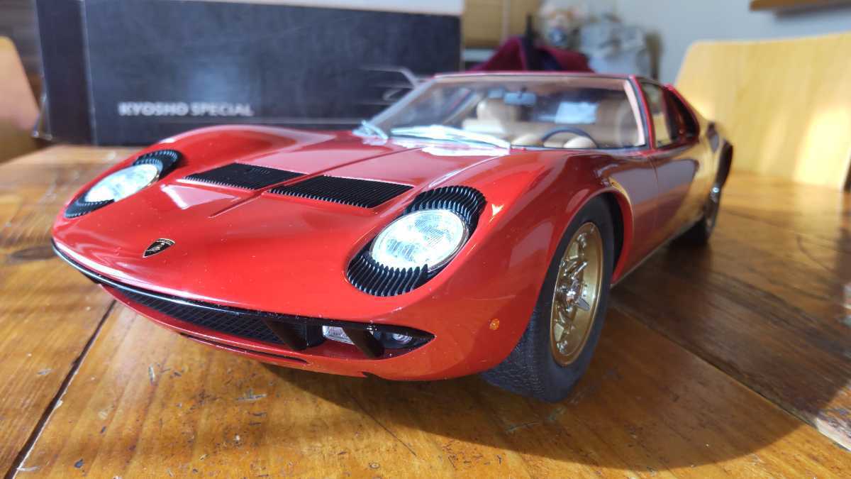 最新号掲載アイテム 絶版 BBR Ferrari F40 Kroymans Apple 1992