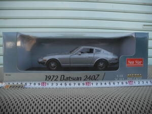  Sunstar 1972 Datsun 240Z 1/18 Sunstar серебряный 