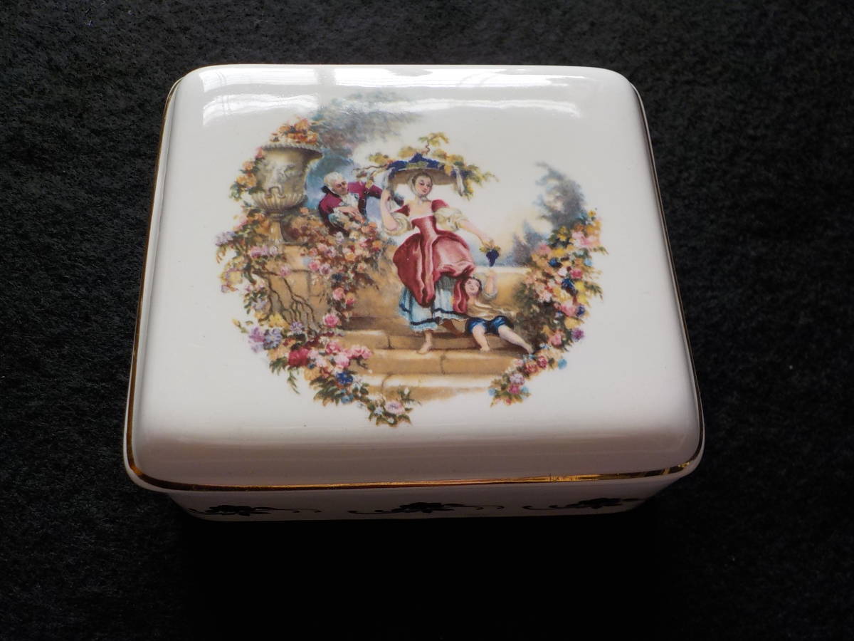 ★英国★Lord Nelson Pottery★ロードネルソン社★ハンドメイド★陶器製★とても素敵な小物入れ★, 家具, インテリア, インテリア小物, 小物入れ