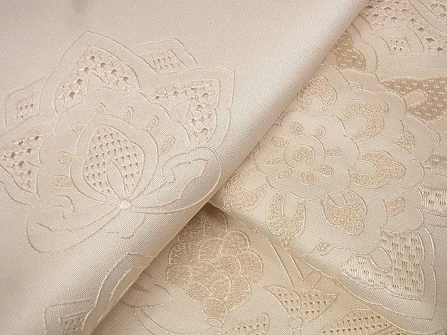 ヤフオク! -スワトウ刺繍 着物の中古品・新品・未使用品一覧