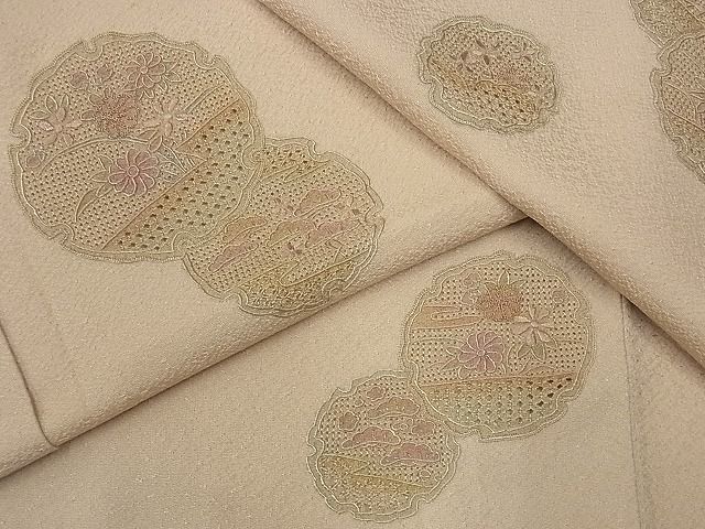 ヤフオク! -スワトウ刺繍 着物の中古品・新品・未使用品一覧