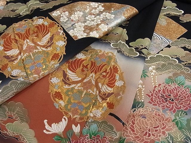 着物屋こころ 豪華黒留袖 中国三大刺繍 相良刺繍 向かい鳥地紙花文 暈