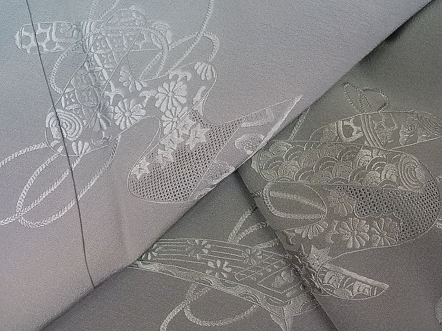 着物屋こころ 訪問着 中国三大刺繍 スワトウ刺繍 汕頭刺繍 花楽器文 暈 ...