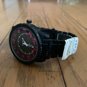 腕時計 マットブラック 3Dフェイス 男女兼メタルウォッチ新品d1038pu