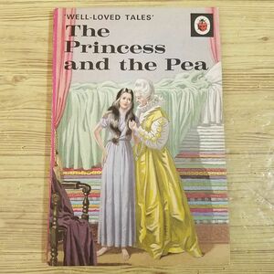 外国語絵本[エンドウ豆の上に寝たお姫さま The Princess and the Pea : A LADYBIRD EASY READING BOOK] 1968年？ レトロ絵本