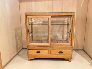  glass showcase ( large ) drawer 2 cup direct pick ip possibility 