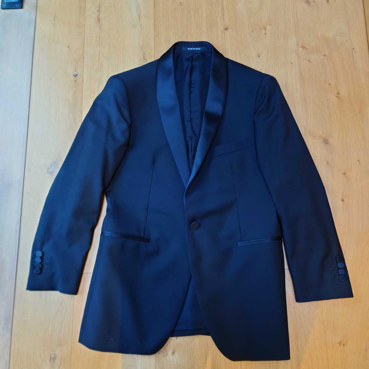 ヤフオク! - スーツ(男性用 バーニーズ ニューヨーク)の中古品・新品 ...