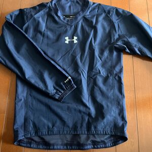 アンダーアーマー UNDER ARMOUR ウィンドブレーカー 長袖