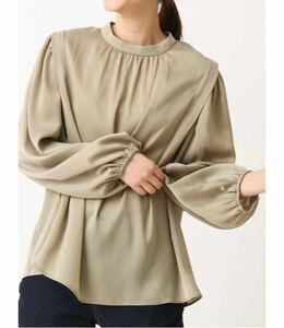  new goods *a.v.v(a-veve).. tuck shoulder blouse *