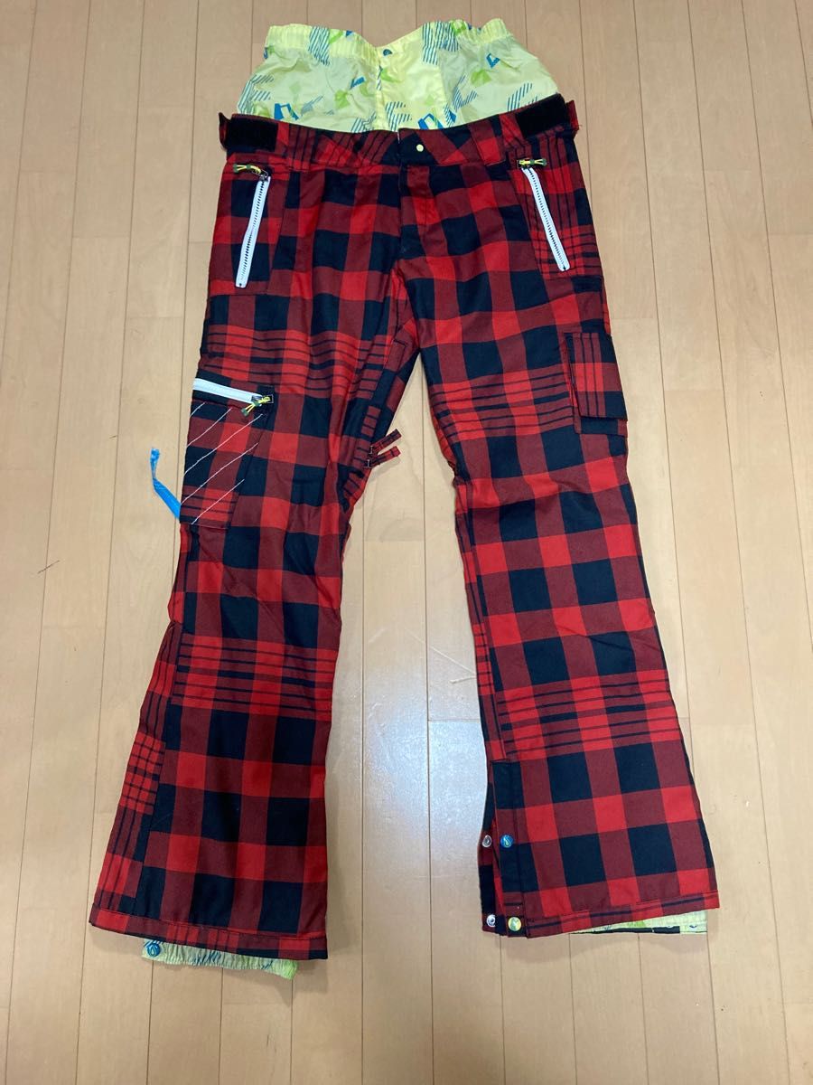 新品未使用 ROXY スノボウェア スキー パンツ 赤 レディースサイズM