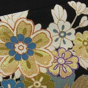 平和屋着物■極上 創業460年・千總 黒留袖 駒刺繍 更紗唐草文 金彩 高島屋扱い 逸品 tx4303の画像6