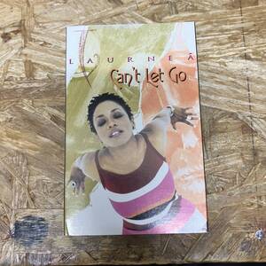 ス HIPHOP,R&B LAURNEA - CAN'T LET GO シングル TAPE 中古品