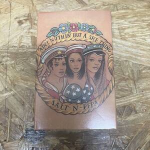 タ HIPHOP,R&B SALT-N-PEPA - AIN'T NUTHIN BUT A SHE THING シングル TAPE 中古品