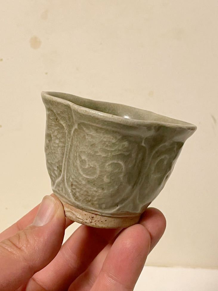 ✨売り出し新作✨ 陽刻唐草青磁 水滴 清朝期 www.m-arteyculturavisual.com