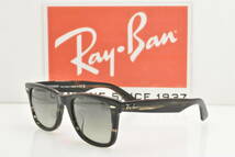 ★新品・正規輸入品！Ray.Ban レイバン RB2140F 136071 WAYFARER ウェイファーラー ストライプグレイ バイオアセテート★ _画像1