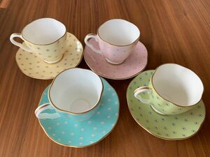 WEDGWOOD ポルカドット　カップ&ソーサー4客　ウェッジウッド