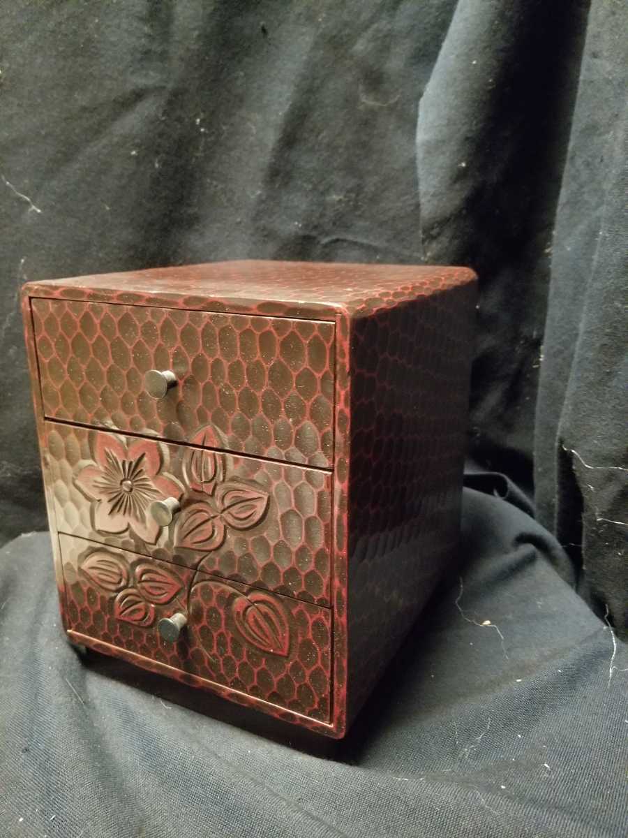 ヤフオク! -鎌倉彫 箪笥(アンティーク、コレクション)の中古品・新品 ...