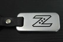 日産 フェアレディZ 350Z キーホルダー マッドシルバー 新品 350Zドットロゴ エンボス 北米NISSANライセンス品 日産_画像2
