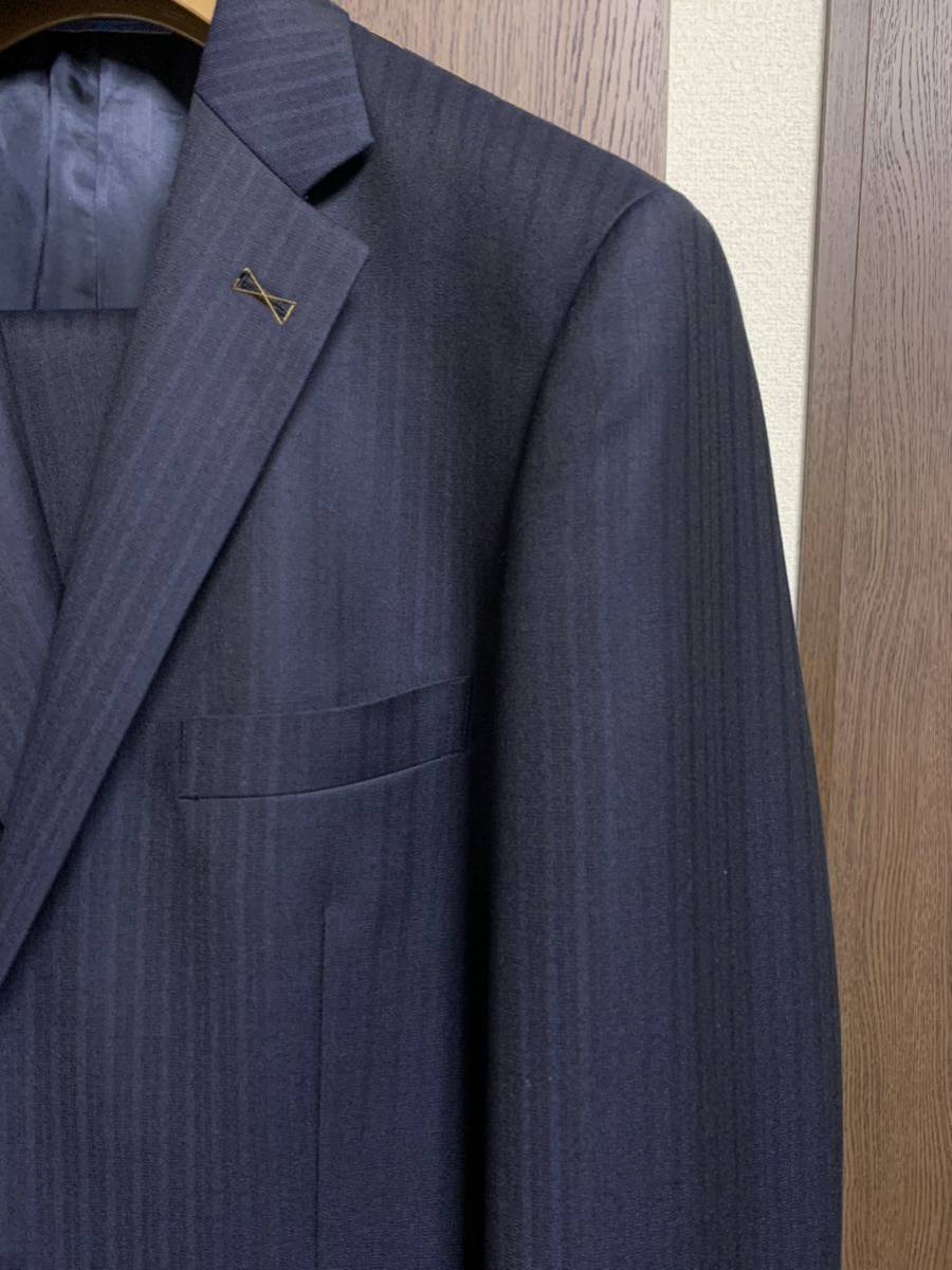 新品 最高級イタリアゼニア生地仕立て ダークネイビーストライプスーツ