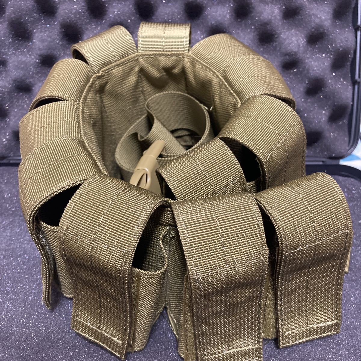 イギリス軍40MMグレネードランチャーバンダリア A+ イギリス軍40MMグレネードランチャーバンダリア A