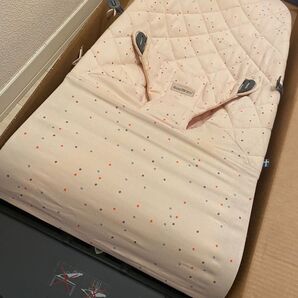 2019年限定色 ベビービョルン バウンサー bliss ピンク ドット