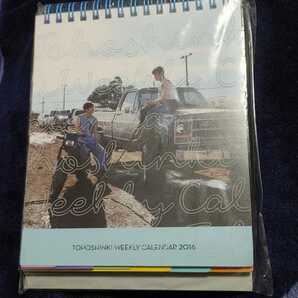 自己紹介欄 商品説明を必ずご覧ください 東方神起 卓上カレンダー 2016 ユノ チャンミン グッズ Bigeast ビギ TB LIVE SM