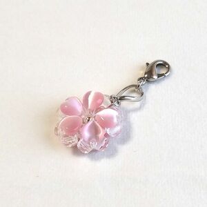 *.*. charm!.... finished Sakura pink . beautiful . lovely!! charm beads accessory, fastener charm 