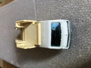 ★　トミカ　（No.38.50）　TOYOTA　ハイエース（ANAタラップ車）Made　in　Japan　★　