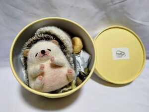  new goods *sako sama * hand made hedgehog san wool felt teddybear doll soft toy 