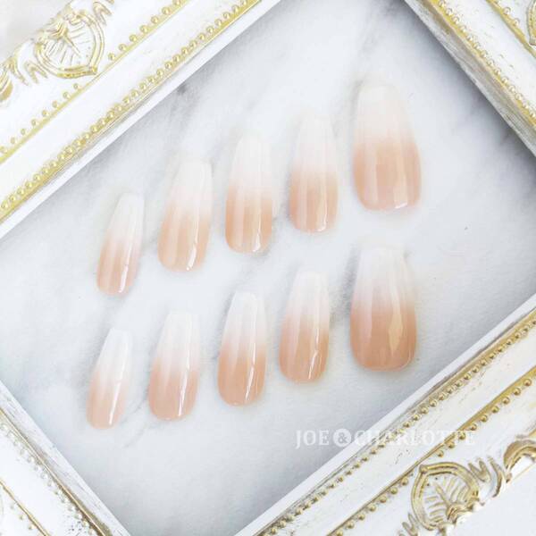 No.33 M ジェルネイルチップ ナチュラル グラデーション ピンクベージュ M現品