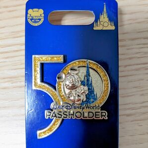 【新品未使用】フロリダ WDW 50周年 年パスホルダー限定ピンバッジ