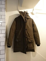 ◎カナダグース　ブロンテ　canada goose bronte 9891　ダウンジャケット　サイズS　オリーブ　ファー無し_画像1