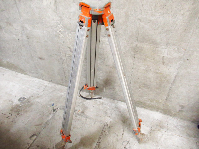 ヤフオク! -測量用三脚の中古品・新品・未使用品一覧