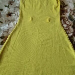 ワンピース Aライン レモンイエロー M。