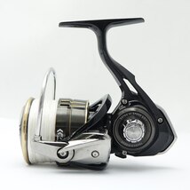 ★★ DAIWA ダイワ 19BALLISTIC　LT4000-CXH 　スピニングリール 65121 傷や汚れあり_画像2