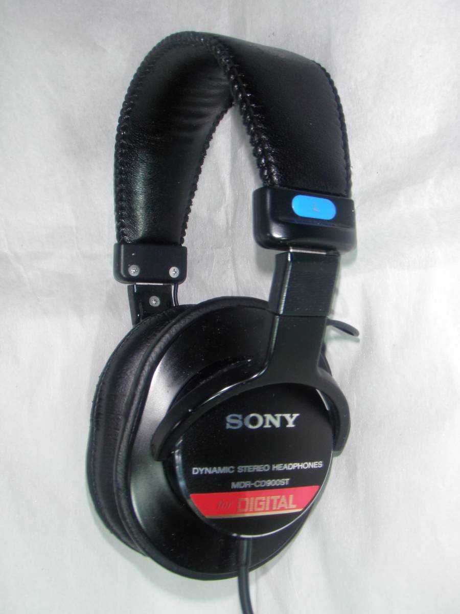 SONY MDR-CD900ST 未使用箱無し オーディオ機器 ヘッドフォン 