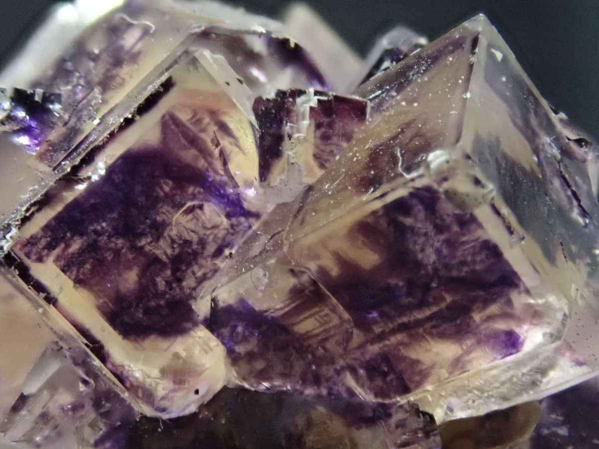閉山ヒルトン鉱山 フローライト 蛍石 fluorite 原石 鉱物標本 鉱物