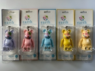 ヤフオク! -「earth.」(キューブリック、ベアブリック) (キャラクター ヤフオク! -「earth.」(キューブリック、ベアブリック) (キャラクター